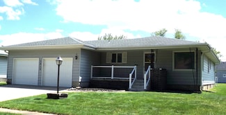2619 7th St, Columbus, NE 68601
