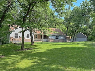 670 N 1495 Rd, Lawrence, KS 66049