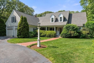 80 Flume Ave, Marstons Mills, MA 02648