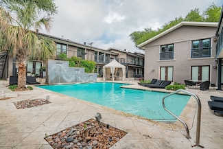7809 Meadow Park Dr Unit 208, Dallas, TX 75230