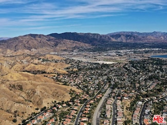 0 0 Sesnon Blvd, San Fernando, CA 91344