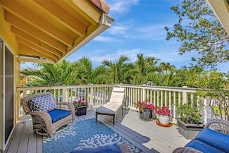 237 Seabreeze Cir, Jupiter, FL 33477