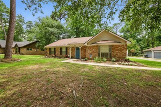 26707 Maplewood Dr, Spring, TX 77386