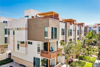 1680 Grand View, Costa Mesa, CA 92627