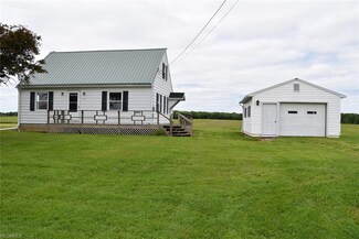 6377 Slater Rd, Andover, OH 44003