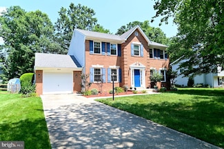 6404 Copperhead Ct, Waldorf, MD 20603