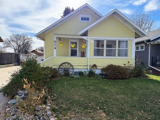 514 W 5th St, Ogallala, NE 69153