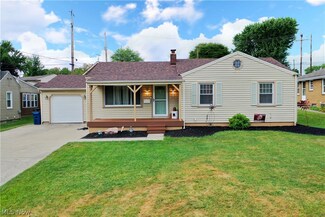 34 Hopewell Dr, Struthers, OH 44471