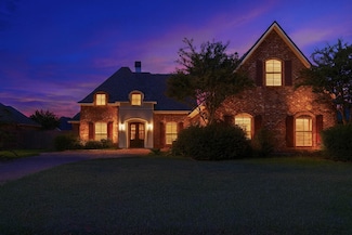 9383 Milbank Dr, Shreveport, LA 71115