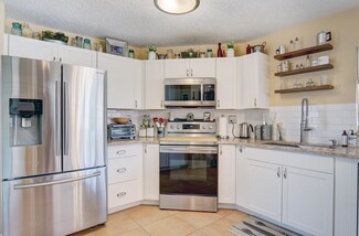 6 Greenway Village N Unit 103, Royal Palm Beach, FL 33411