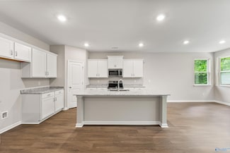 34 Aurora Cir, Fayetteville, TN 37334