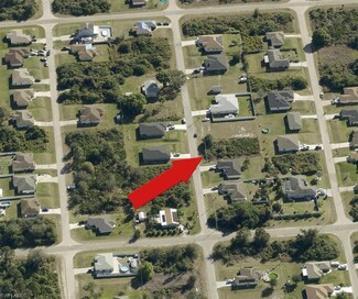 2813 38th St SW, Lehigh Acres, FL 33976