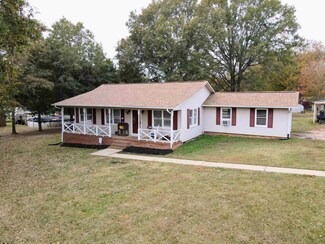 313 Gregory Rd, Gaffney, SC 29340