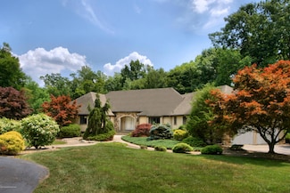 29 Jonathan Holmes Rd, Cream Ridge, NJ 08514