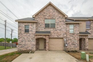2303 Calendar Ct, Grand Prairie, TX 75050