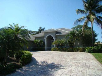 9781 Alhambra Ln, Bonita Springs, FL 34135