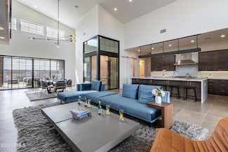 8513 S 10th Ln Unit 22, Phoenix, AZ 85041