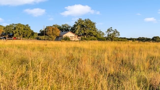 7737 Cr 216a, Llano, TX 78643