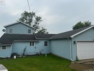 205 Wheeler Dr, Huron, OH 44839