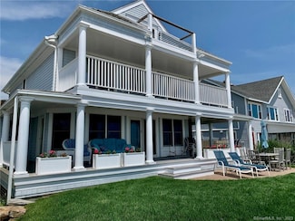 29 Parker Ln, Madison, CT 06443