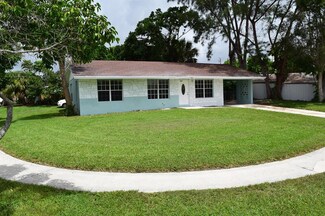 1667 44th St, West Palm Beach, FL 33407