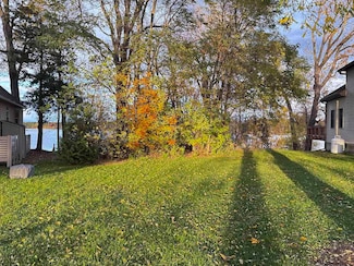 15 Champlain Shores Way, Crown Point, NY 12928