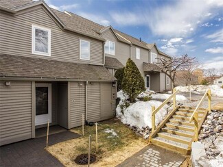 38 Back Cove Estate, Portland, ME 04103
