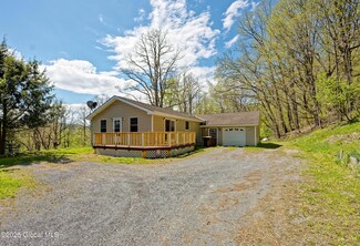 39 State Route 67, Eagle Bridge, NY 12057