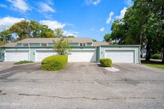 900 Brotherhood Rd Unit D2, Beaufort, SC 29902