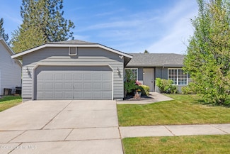 1705 N Summer Rose St, Post Falls, ID 83854