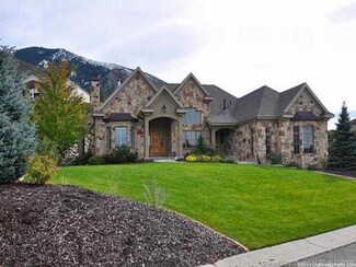 4 Snow Forest Ln, Sandy, UT 84092