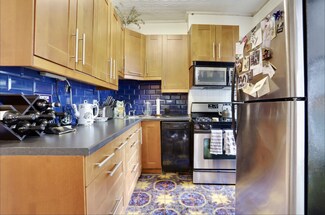 725 Garden St Unit 2, Hoboken, NJ 07030