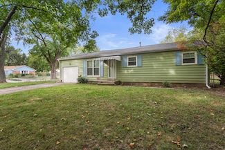 1007 Rainbow View, Urbana, IL 61802