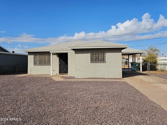 4622 S 21st St, Phoenix, AZ 85040