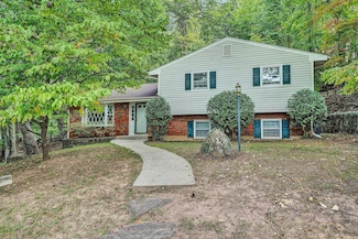 3001 Timberlane Ave, Roanoke, VA 24018