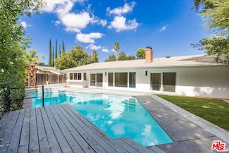 23020 Wrencrest Dr, Calabasas, CA 91302