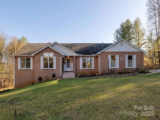 1541 Old Town Way, Hendersonville, NC 28739
