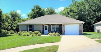 1901 Firefly, Saint Joseph, MO 64506