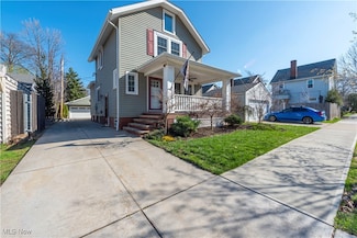 15614 Delaware Ave, Lakewood, OH 44107
