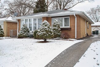 1208 S Haddow Ave, Arlington Heights, IL 60005