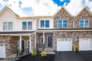 59 Arlene Ct, Morris Plains, NJ 07950