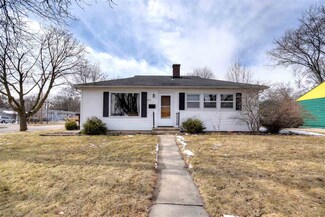 902 Mayfair Ave, Madison, WI 53714