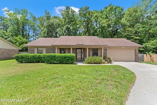 990 Chalmet Ln, Jacksonville, FL 32218