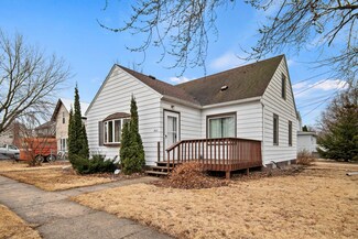 302 E Main St, Brownsdale, MN 55918