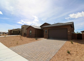 7924 S Desert Indigo Dr, Tucson, AZ 85747