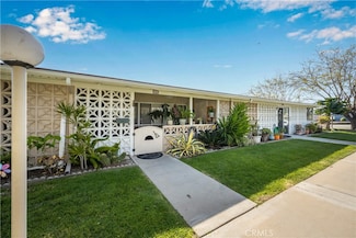 13741 Annandale Dr Unit 19H, Seal Beach, CA 90740