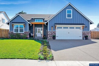 520 NE Aspen St, Sublimity, OR 97385