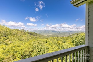 130 Stoney Falls Loop Unit 2-303, Burnsville, NC 28714