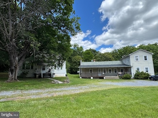 386 Round Hill Rd, Winchester, VA 22602