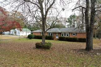 4935 Camden Hwy, Dalzell, SC 29040